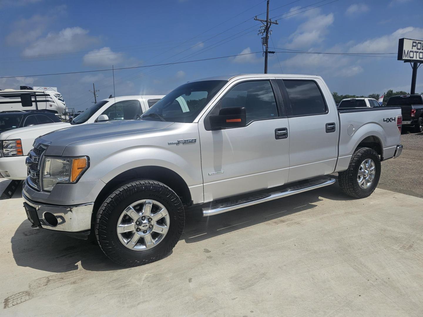 2013 SILVER FORD F-150 XLT SuperCrew 6.5-ft. Bed 4WD (1FTFW1ET8DK) with an 3.5L V6 TURBO engine, 6-SPEED AUTOMATIC transmission, located at 607 S Seven Points BLVD, Seven Points, TX, 75143, (430) 255-4030, 32.313934, -96.207932 - Photo#0