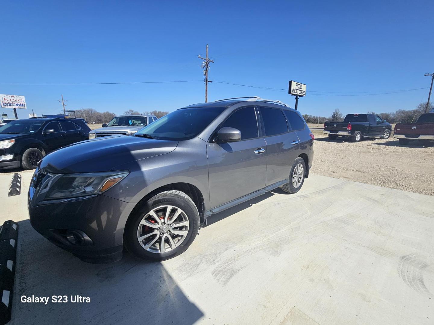 2015 SILVER Nissan Pathfinder SL 4WD (5N1AR2MMXFC) with an 3.5L V6 DOHC 24V engine, Continuously Variable Transmission transmission, located at 607 S Seven Points BLVD, Seven Points, TX, 75143, (430) 255-4030, 32.313934, -96.207932 - Photo#0
