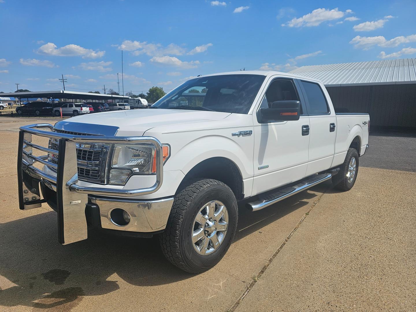 2013 WHITE Ford F-150 XLT SuperCrew 6.5-ft. Bed 4WD (1FTFW1ET0DF) with an 3.5L V6 TURBO engine, 6-Speed Automatic transmission, located at 533 S Seven Points BLVD, Seven Points, TX, 75143, (430) 255-4030, 32.313999, -96.209351 - Photo#0