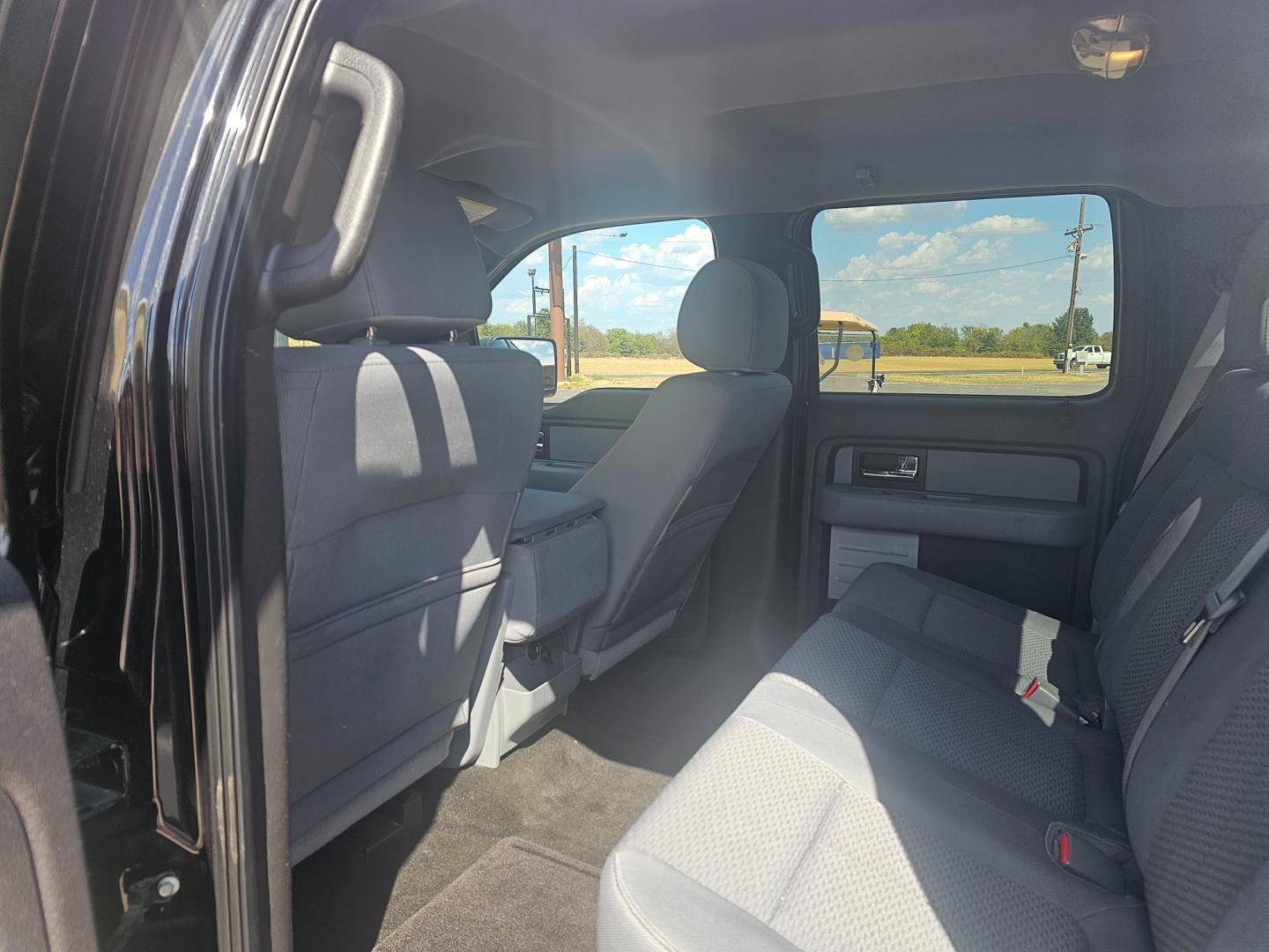 2013 BLACK Ford F-150 FX2 SuperCrew 5.5-ft. Bed 2WD (1FTFW1CFXDK) with an 5.0L V8 engine, 6-Speed Automatic transmission, located at 533 S Seven Points BLVD, Seven Points, TX, 75143, (430) 255-4030, 32.313999, -96.209351 - Photo#5