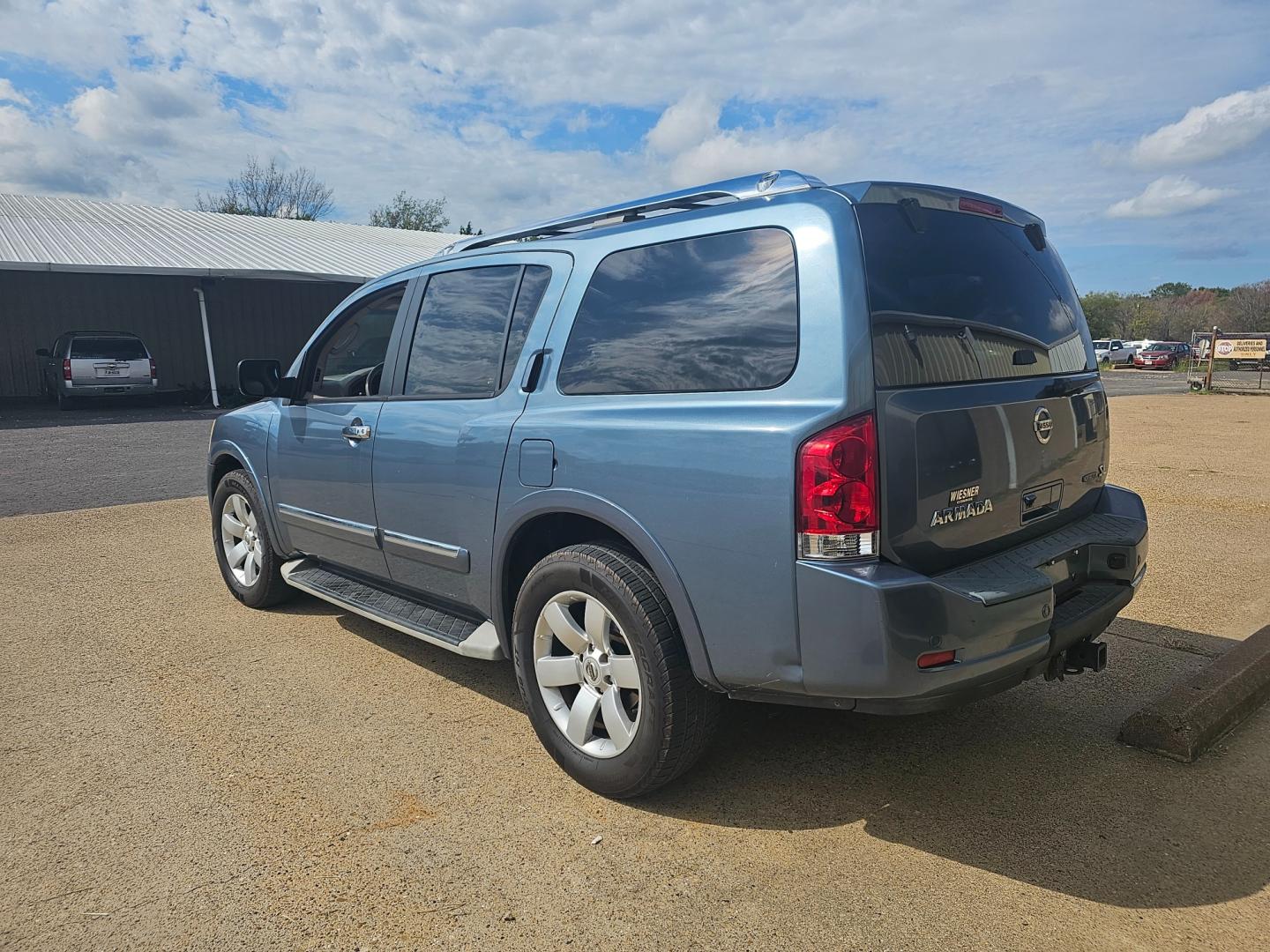 2012 BLUE Nissan Armada SL 2WD (5N1BA0ND2CN) with an 5.6L V8 DOHC 32V FFV engine, 5-Speed Automatic transmission, located at 533 S Seven Points BLVD, Seven Points, TX, 75143, (430) 255-4030, 32.313999, -96.209351 - Photo#3