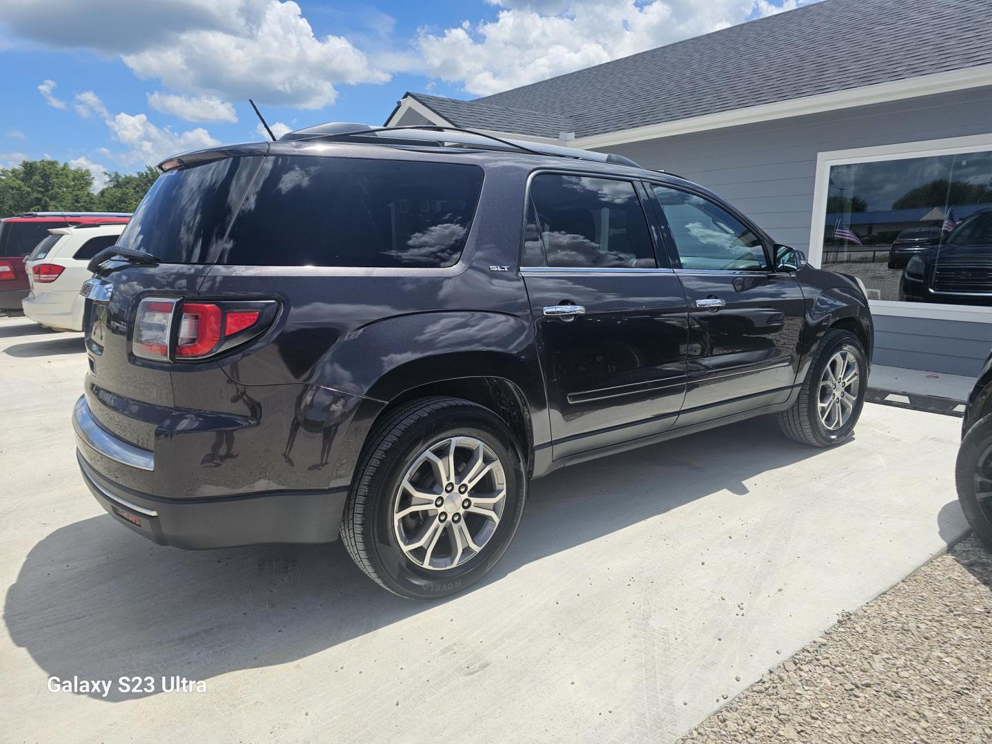 2014 BLACK GMC Acadia SLT-1 FWD (1GKKRRKD9EJ) with an 3.6L V6 DOHC 24V engine, 6-Speed Automatic transmission, located at 607 S Seven Points BLVD, Seven Points, TX, 75143, (430) 255-4030, 32.313934, -96.207932 - Photo#2