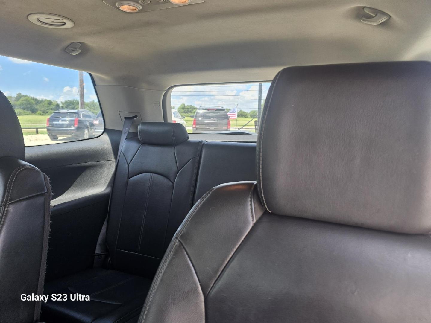 2014 BLACK GMC Acadia SLT-1 FWD (1GKKRRKD9EJ) with an 3.6L V6 DOHC 24V engine, 6-Speed Automatic transmission, located at 607 S Seven Points BLVD, Seven Points, TX, 75143, (430) 255-4030, 32.313934, -96.207932 - Photo#6