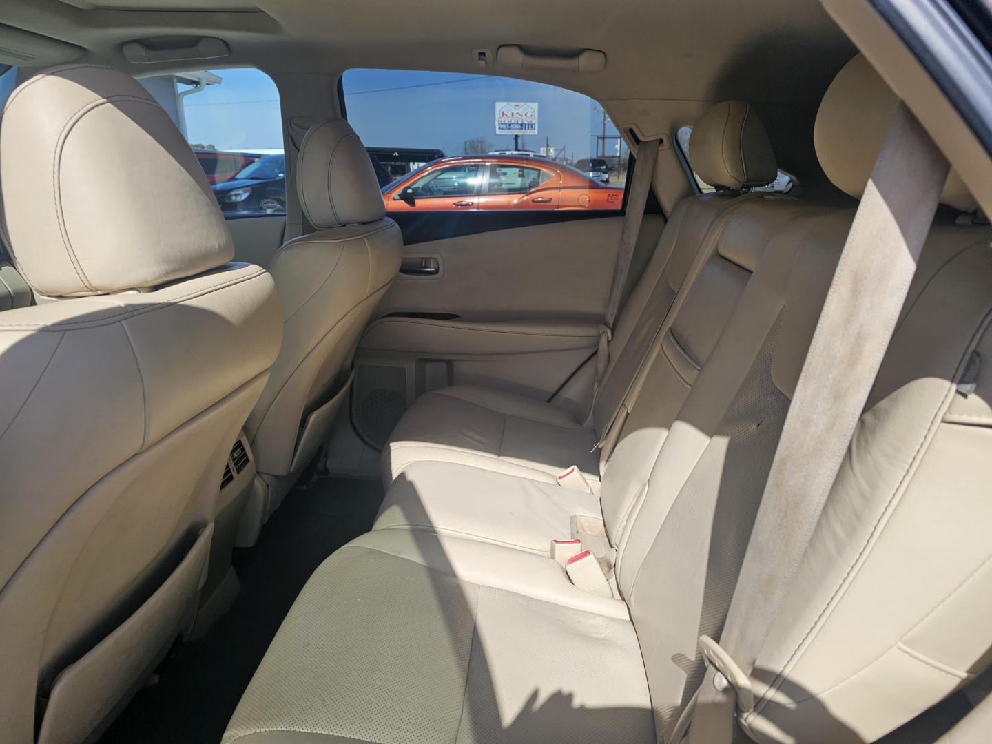 2013 BROWN Lexus RX 350 AWD (2T2BK1BA7DC) with an 3.5L V6 DOHC 24V engine, 5-Speed Automatic transmission, located at 607 S Seven Points BLVD, Seven Points, TX, 75143, (430) 255-4030, 32.313934, -96.207932 - Photo#5