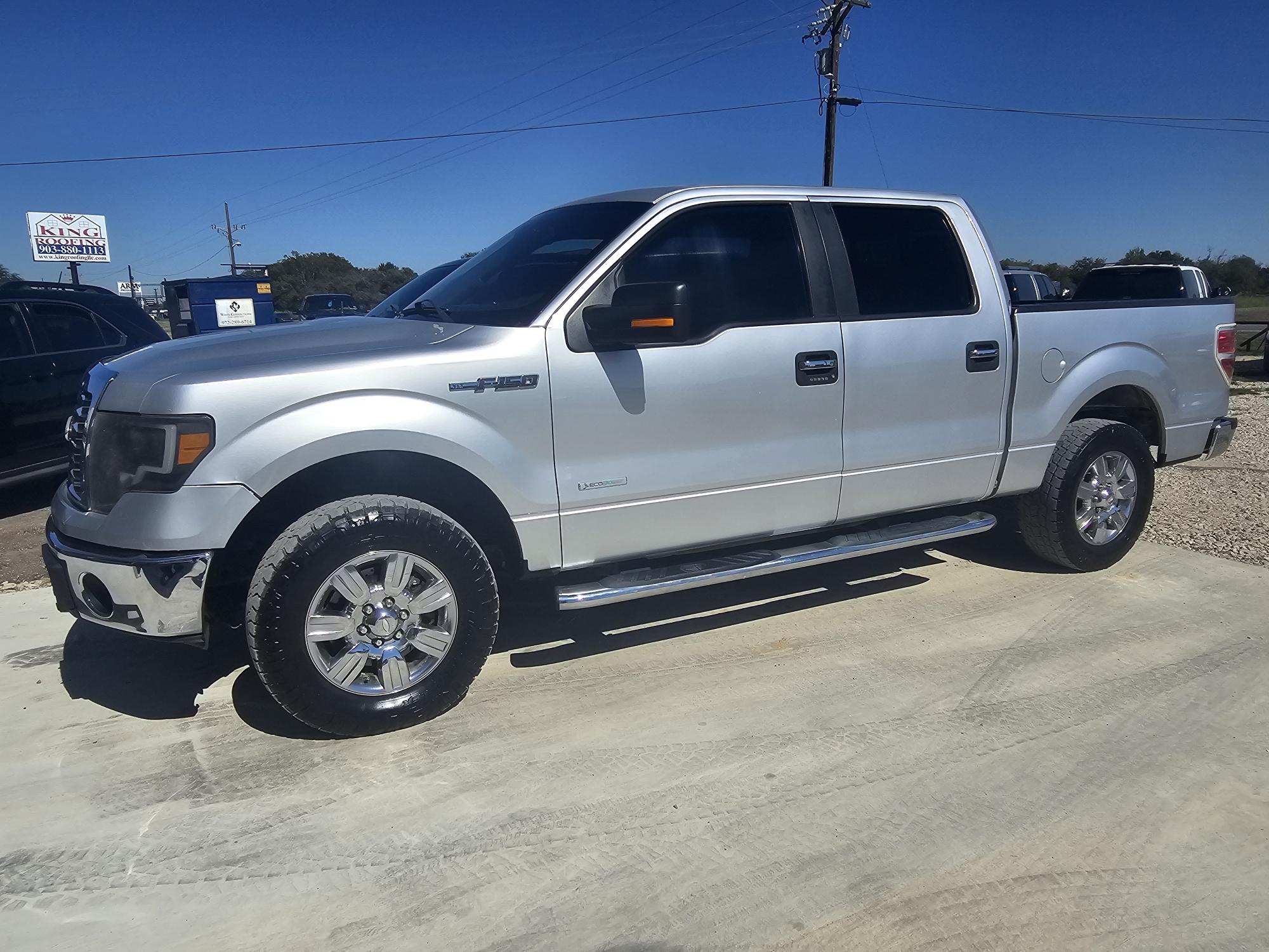 photo of 2011 Ford F-150 Platinum SuperCrew 6.5-ft. Bed 2WD