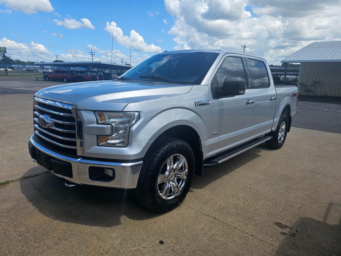 2016 SILVER Ford F-150 XLT SuperCrew 6.5-ft. Bed 4WD (1FTEW1EG9GF) with an 3.5L V6 TURBO engine, 6A transmission, located at 533 S Seven Points BLVD, Seven Points, TX, 75143, (430) 255-4030, 32.313999, -96.209351 - Photo#0