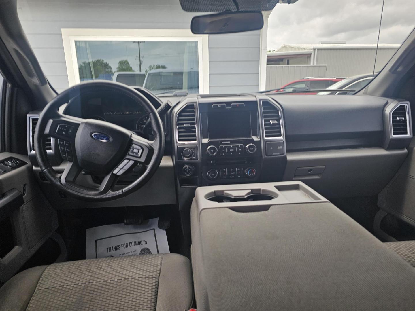 2016 SILVER Ford F-150 XLT SuperCrew 6.5-ft. Bed 4WD (1FTEW1EG9GF) with an 3.5L V6 TURBO engine, 6A transmission, located at 607 S Seven Points BLVD, Seven Points, TX, 75143, (430) 255-4030, 32.313934, -96.207932 - Photo#4