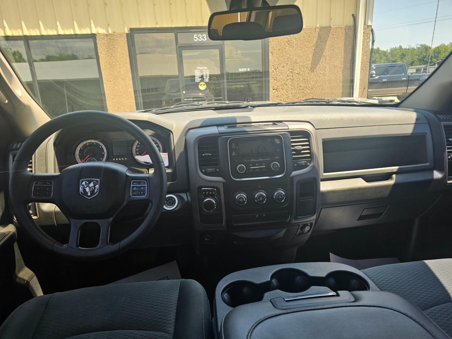 2018 GRAY RAM 1500 Tradesman Quad Cab 2WD (1C6RR6FG5JS) with an 3.6L V6 DOHC 24V FFV engine, 8A transmission, located at 533 S Seven Points BLVD, Seven Points, TX, 75143, (430) 255-4030, 32.313999, -96.209351 - Photo#4