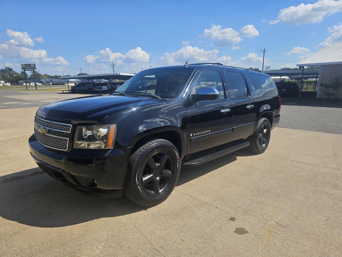 2007 BLACK Chevrolet Suburban LS 1500 2WD (3GNFC16Y07G) with an 6.0L V8 OHV 16V engine, 4-Speed Automatic transmission, located at 533 S Seven Points BLVD, Seven Points, TX, 75143, (430) 255-4030, 32.313999, -96.209351 - Photo#0