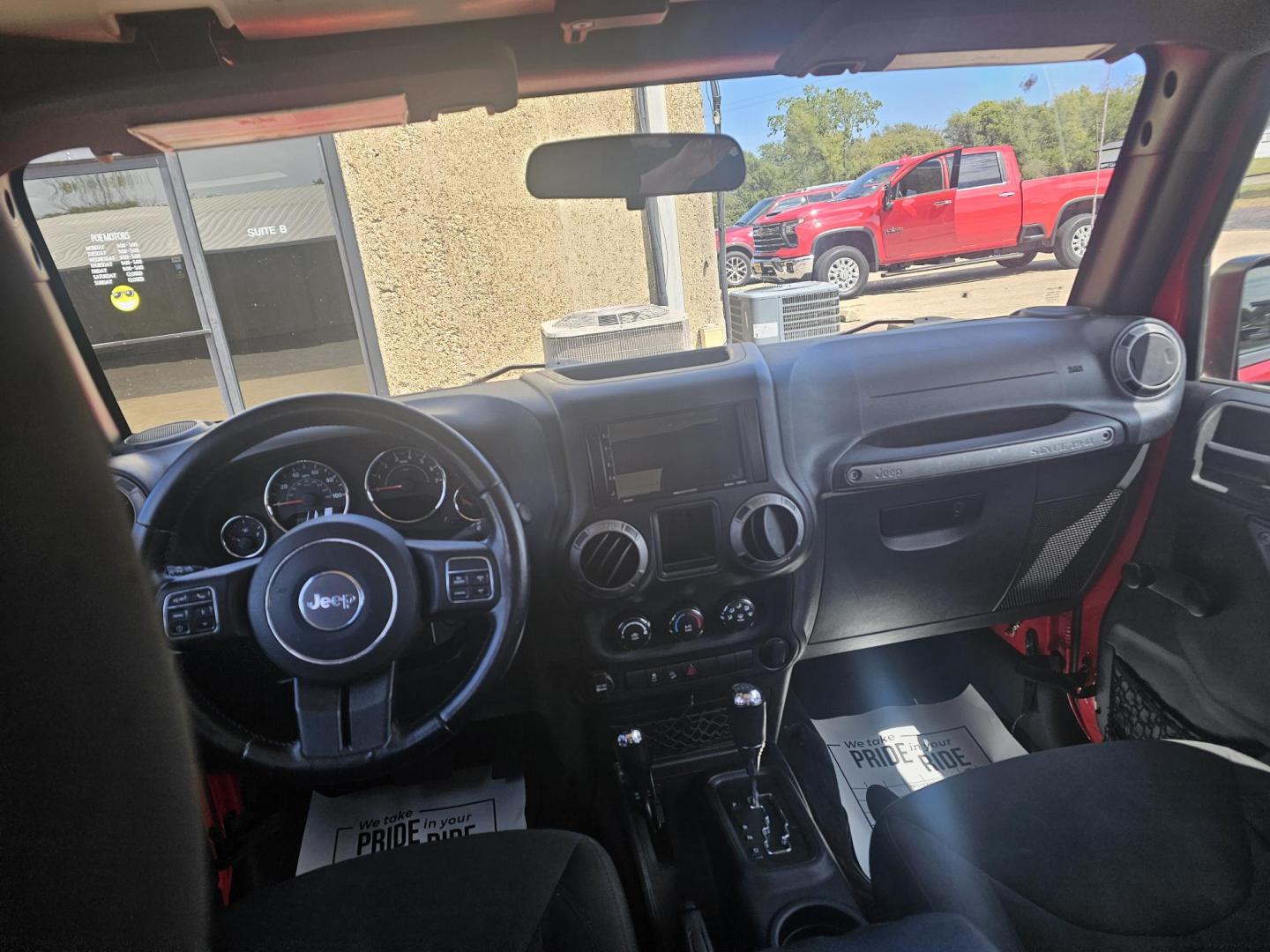 2015 RED Jeep Wrangler Unlimited Sport 4WD (1C4BJWDG3FL) with an 3.6L V6 DOHC 24V FFV engine, located at 533 S Seven Points BLVD, Seven Points, TX, 75143, (430) 255-4030, 32.313999, -96.209351 - Photo#4