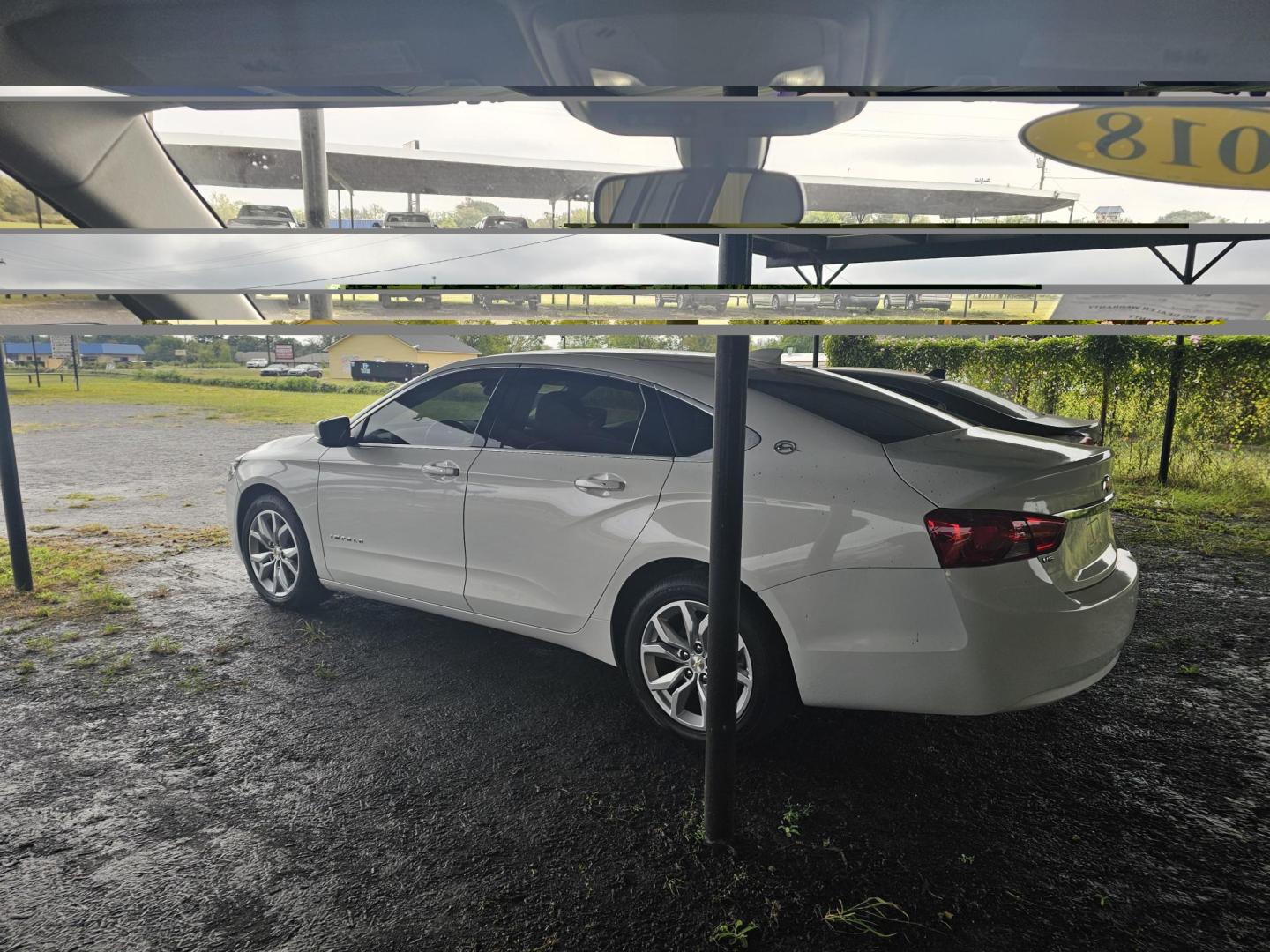 2018 WHITE Chevrolet Impala LT (2G1105S36J9) with an 3.6L V6 DOHC 24V engine, 6A transmission, located at 533 S Seven Points BLVD, Seven Points, TX, 75143, (430) 255-4030, 32.313999, -96.209351 - Photo#3