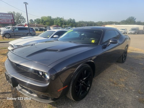 2017 Dodge Challenger SXT