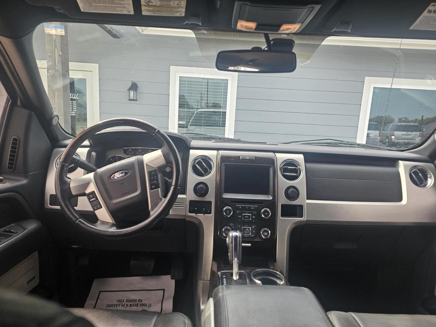 2014 WHITE Ford F-150 Platinum SuperCrew 6.5-ft. Bed 2WD (1FTFW1CT7EF) with an 3.5L V6 TURBO engine, 6-Speed Automatic transmission, located at 607 S Seven Points BLVD, Seven Points, TX, 75143, (430) 255-4030, 32.313934, -96.207932 - Photo#4