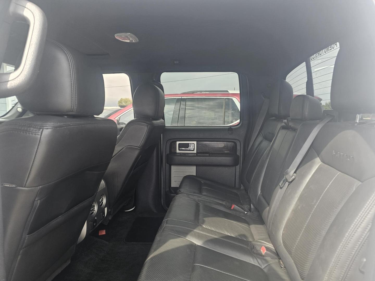 2014 WHITE Ford F-150 Platinum SuperCrew 6.5-ft. Bed 2WD (1FTFW1CT7EF) with an 3.5L V6 TURBO engine, 6-Speed Automatic transmission, located at 607 S Seven Points BLVD, Seven Points, TX, 75143, (430) 255-4030, 32.313934, -96.207932 - Photo#5
