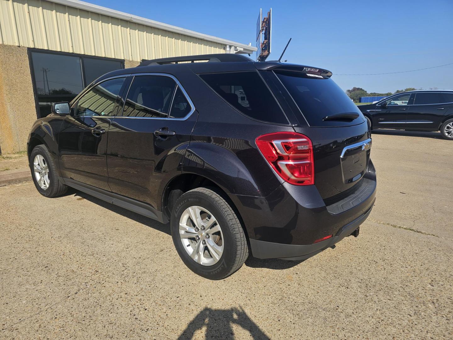 2016 GRAY Chevrolet Equinox LT 2WD (2GNALCEK8G6) with an 2.4L L4 DOHC 16V FFV engine, 6A transmission, located at 533 S Seven Points BLVD, Seven Points, TX, 75143, (430) 255-4030, 32.313999, -96.209351 - Photo#5