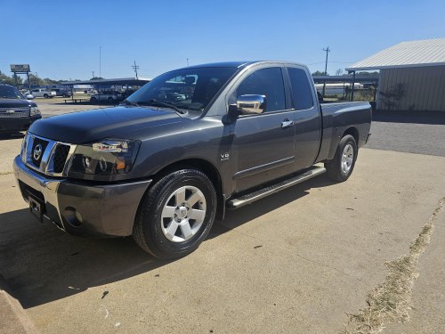 2004 Nissan Titan LE King Cab 2WD