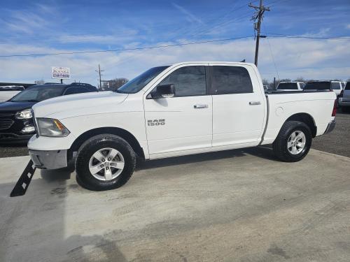 2016 RAM 1500 SLT Crew Cab SWB 2WD
