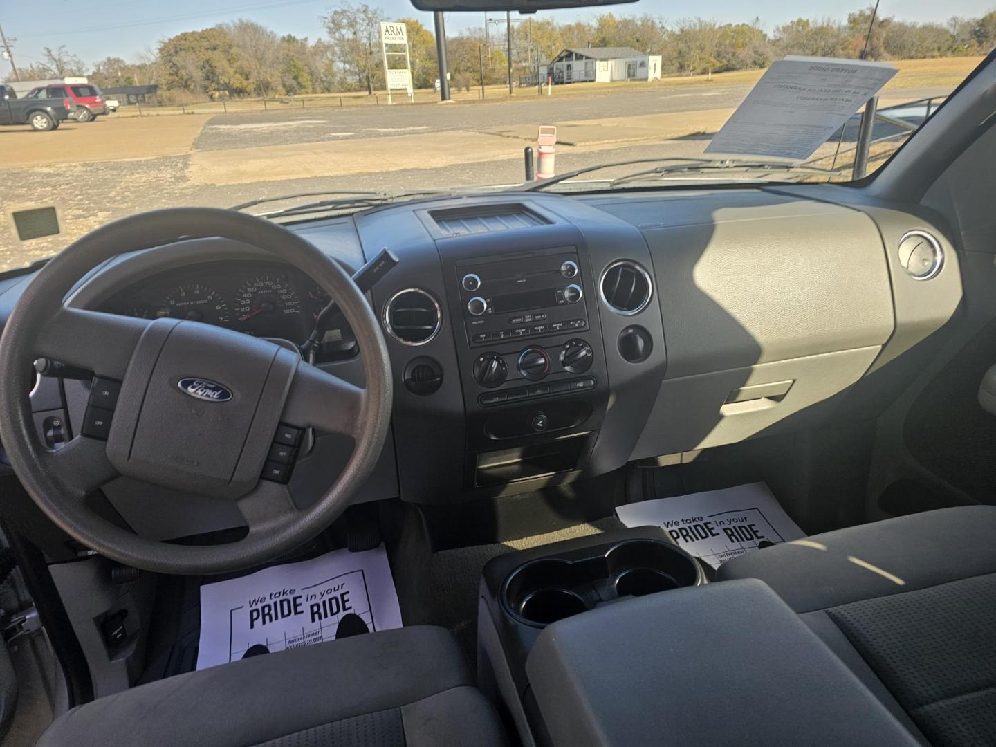 2008 SILVER Ford F-150 Lariat SuperCrew 2WD (1FTPW12V38K) with an 5.4L V8 SOHC 24V FFV engine, 4-Speed Automatic Overdrive transmission, located at 533 S Seven Points BLVD, Seven Points, TX, 75143, (430) 255-4030, 32.313999, -96.209351 - Photo#5