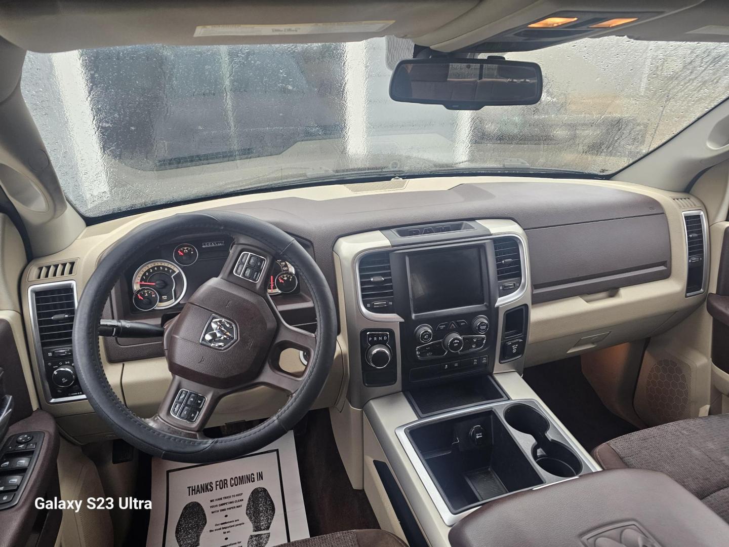 2014 BROWN RAM 1500 SLT Crew Cab SWB 2WD (1C6RR6LT6ES) with an 5.7L V8 OHV 16V engine, 6-Speed Automatic transmission, located at 607 S Seven Points BLVD, Seven Points, TX, 75143, (430) 255-4030, 32.313934, -96.207932 - Photo#4