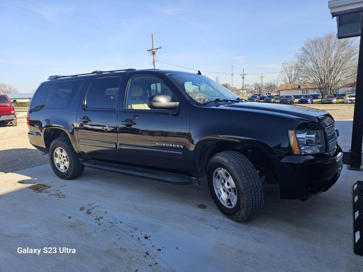 2012 BLACK Chevrolet Suburban LT 1500 4WD (1GNSKJE74CR) with an 5.3L V8 OHV 16V FFV engine, 6-Speed Automatic transmission, located at 607 S Seven Points BLVD, Seven Points, TX, 75143, (430) 255-4030, 32.313934, -96.207932 - Photo#1