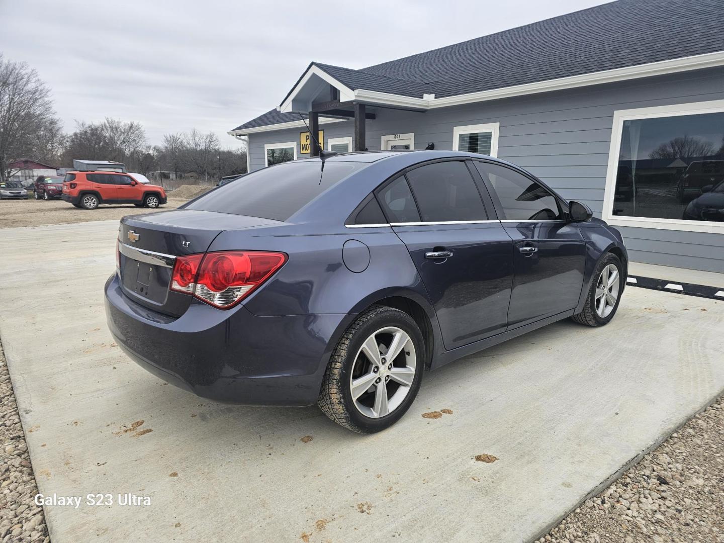 2013 BLUE Chevrolet Cruze 2LT Auto (1G1PE5SB1D7) with an 1.4L L4 DOHC 16V TURBO engine, 6-Speed Automatic transmission, located at 607 S Seven Points BLVD, Seven Points, TX, 75143, (430) 255-4030, 32.313934, -96.207932 - Photo#2