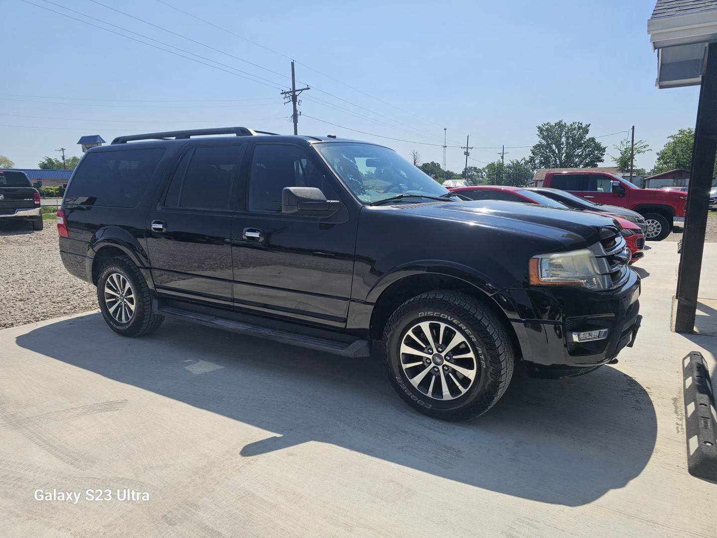 2016 BLACK Ford Expedition EL XLT 4WD (1FMJK1JT7GE) with an 3.5L V6 DOHC 24V FFV engine, 6A transmission, located at 607 S Seven Points BLVD, Seven Points, TX, 75143, (430) 255-4030, 32.313934, -96.207932 - Photo#1