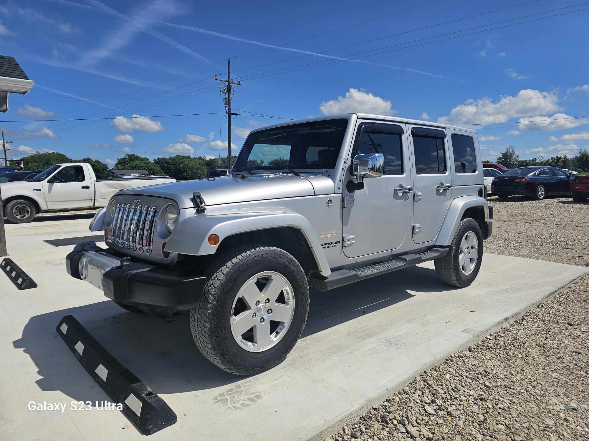 photo of 2010 Jeep Wrangler Unlimited Sahara 4WD