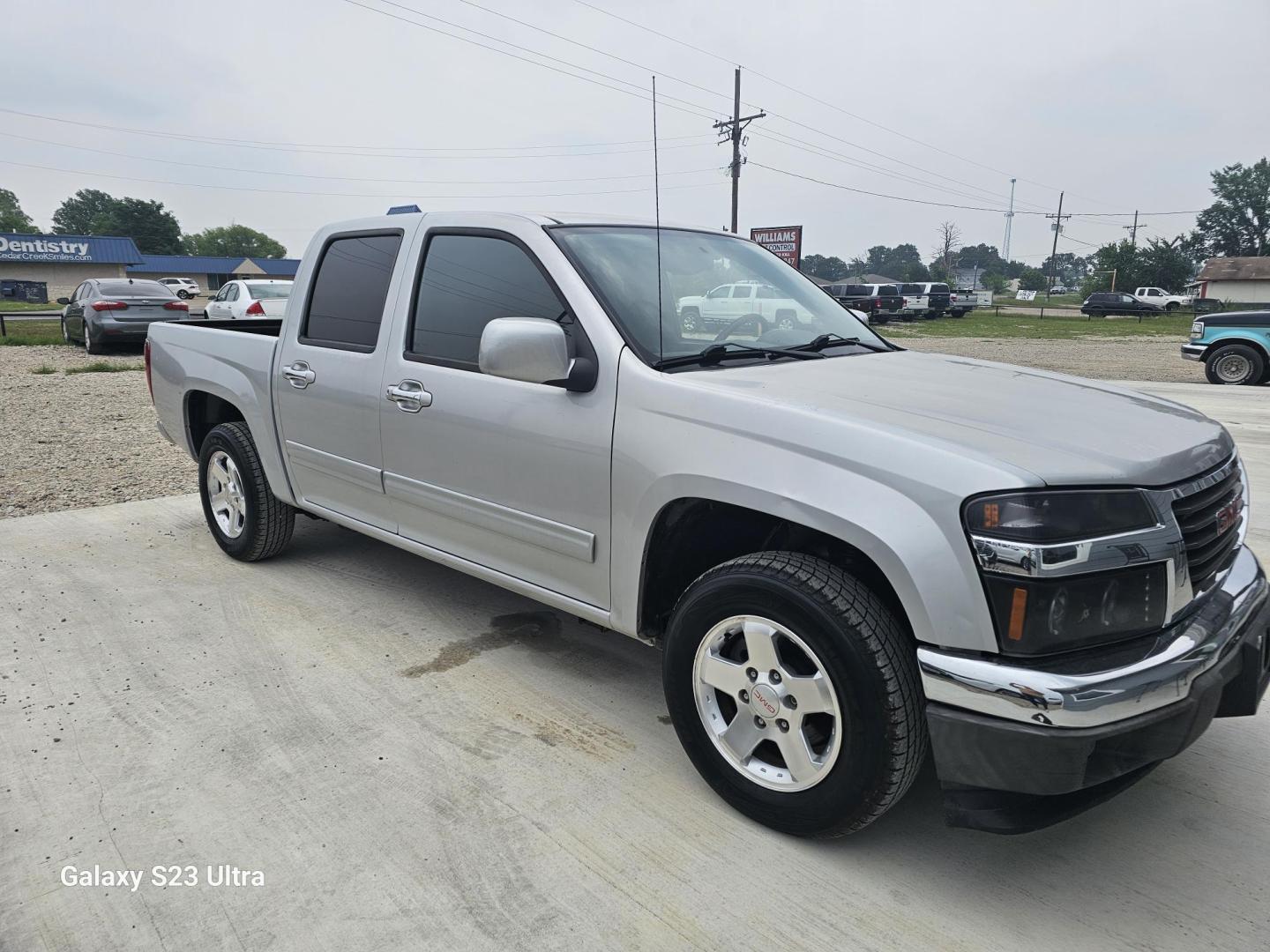 2012 SILVER GMC Canyon SLE Crew Cab 2WD (1GTD5MFE8C8) with an 3.7L L5 DOHC 20V engine, located at 607 S Seven Points BLVD, Seven Points, TX, 75143, (430) 255-4030, 32.313934, -96.207932 - Photo#1