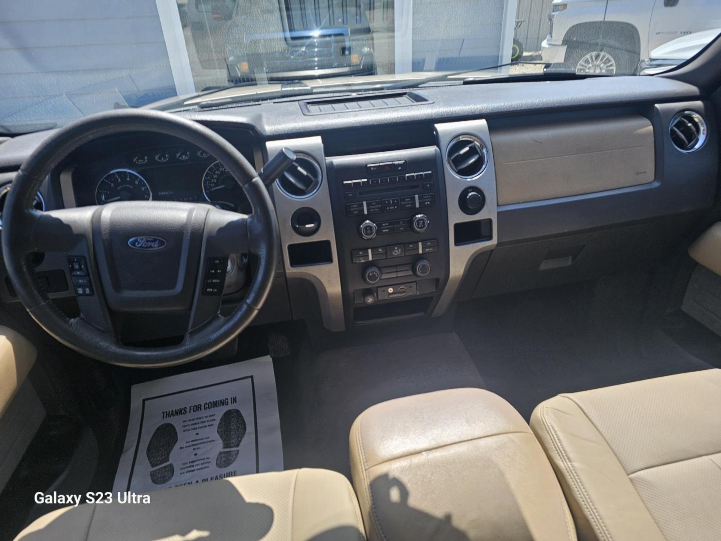 2011 GOLD Ford F-150 FX2 SuperCrew 5.5-ft. Bed 2WD (1FTEW1CM7BF) with an 3.7L V6 DOHC 24V engine, 4-Speed Automatic transmission, located at 607 S Seven Points BLVD, Seven Points, TX, 75143, (430) 255-4030, 32.313934, -96.207932 - Photo#4