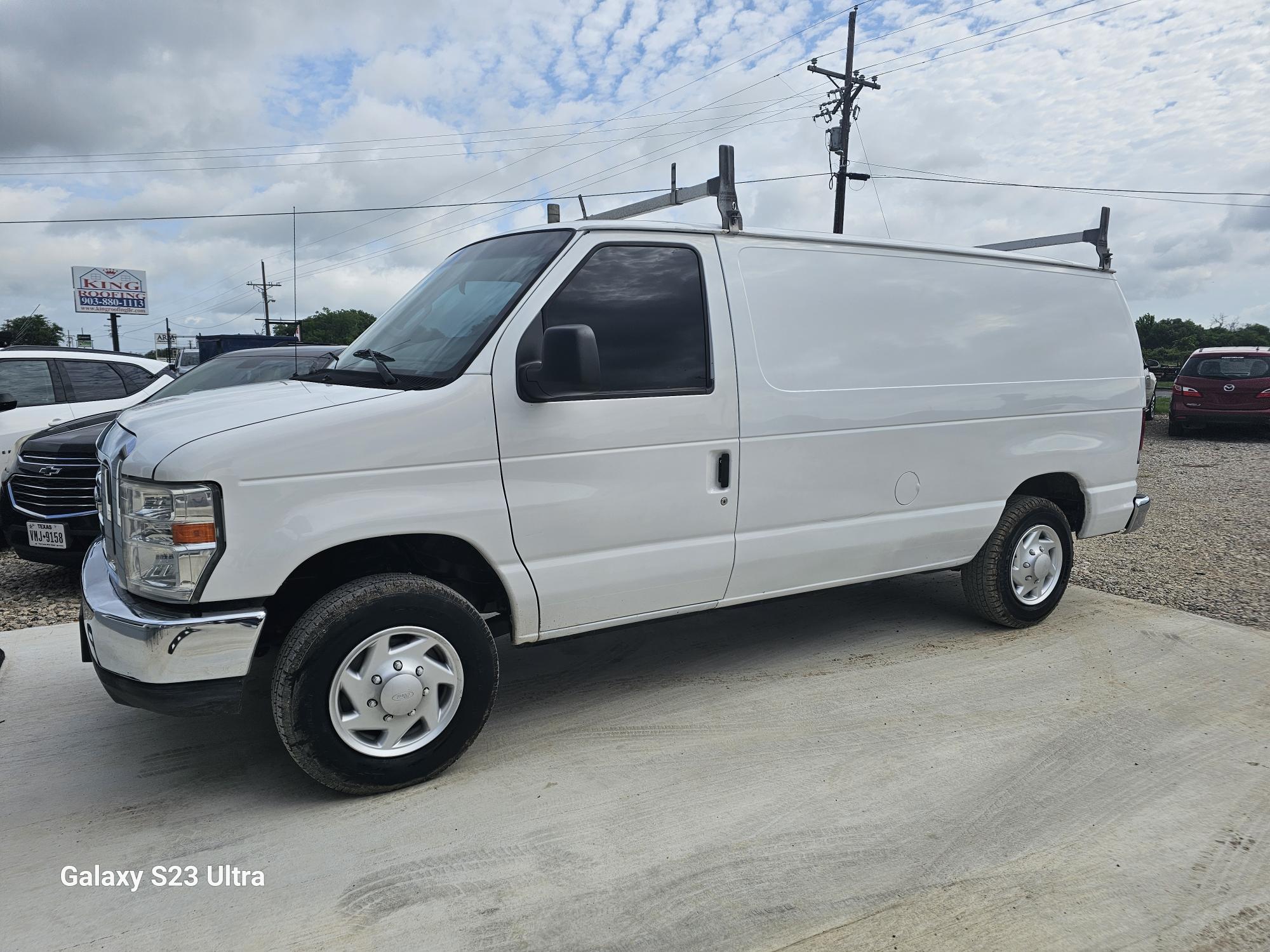 photo of 2011 Ford E-Series Van E-150