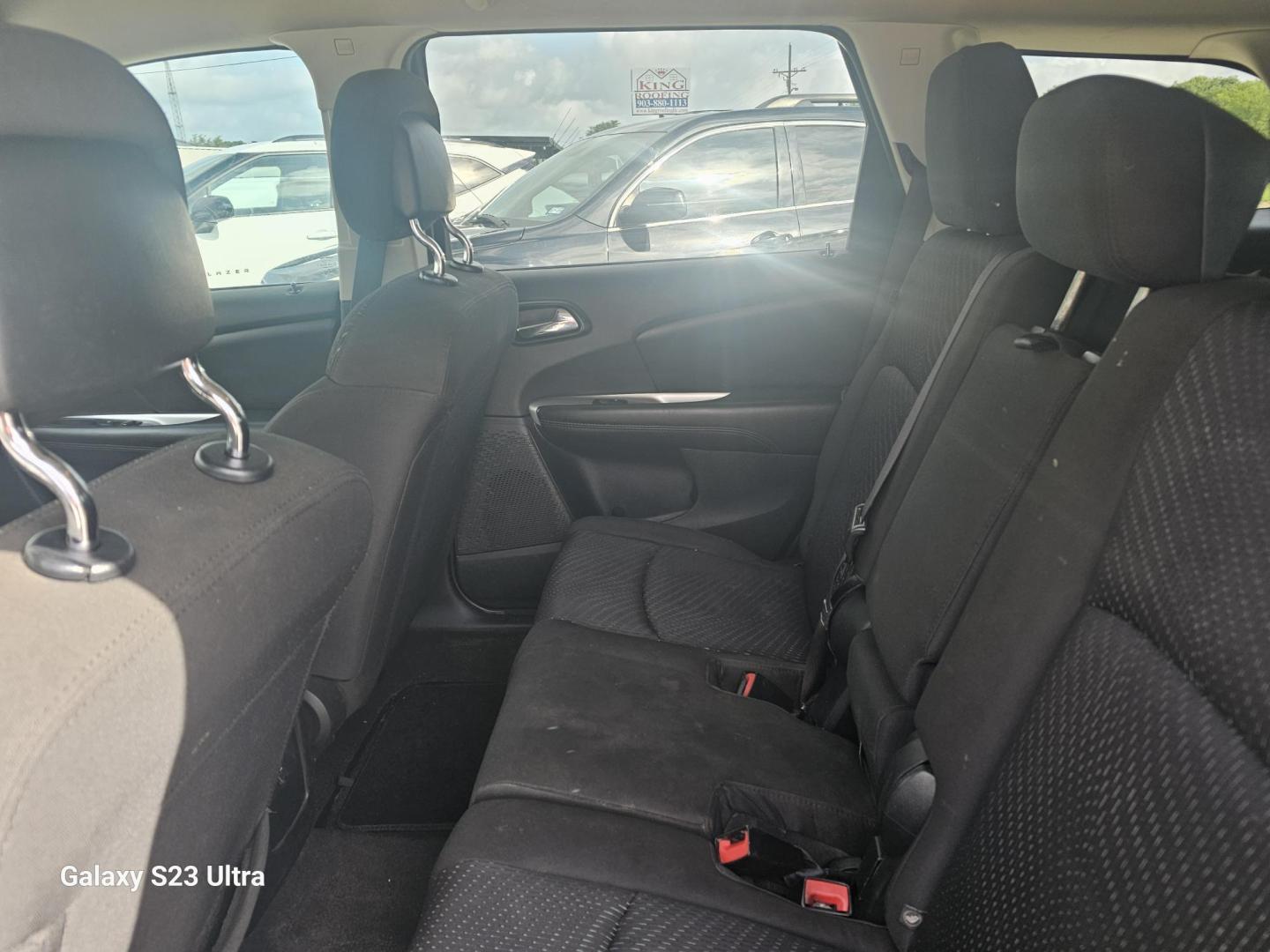 2016 BLACK Dodge Journey SE (3C4PDCAB5GT) with an 2.4L L4 DOHC 16V engine, 4A transmission, located at 607 S Seven Points BLVD, Seven Points, TX, 75143, (430) 255-4030, 32.313934, -96.207932 - Photo#5