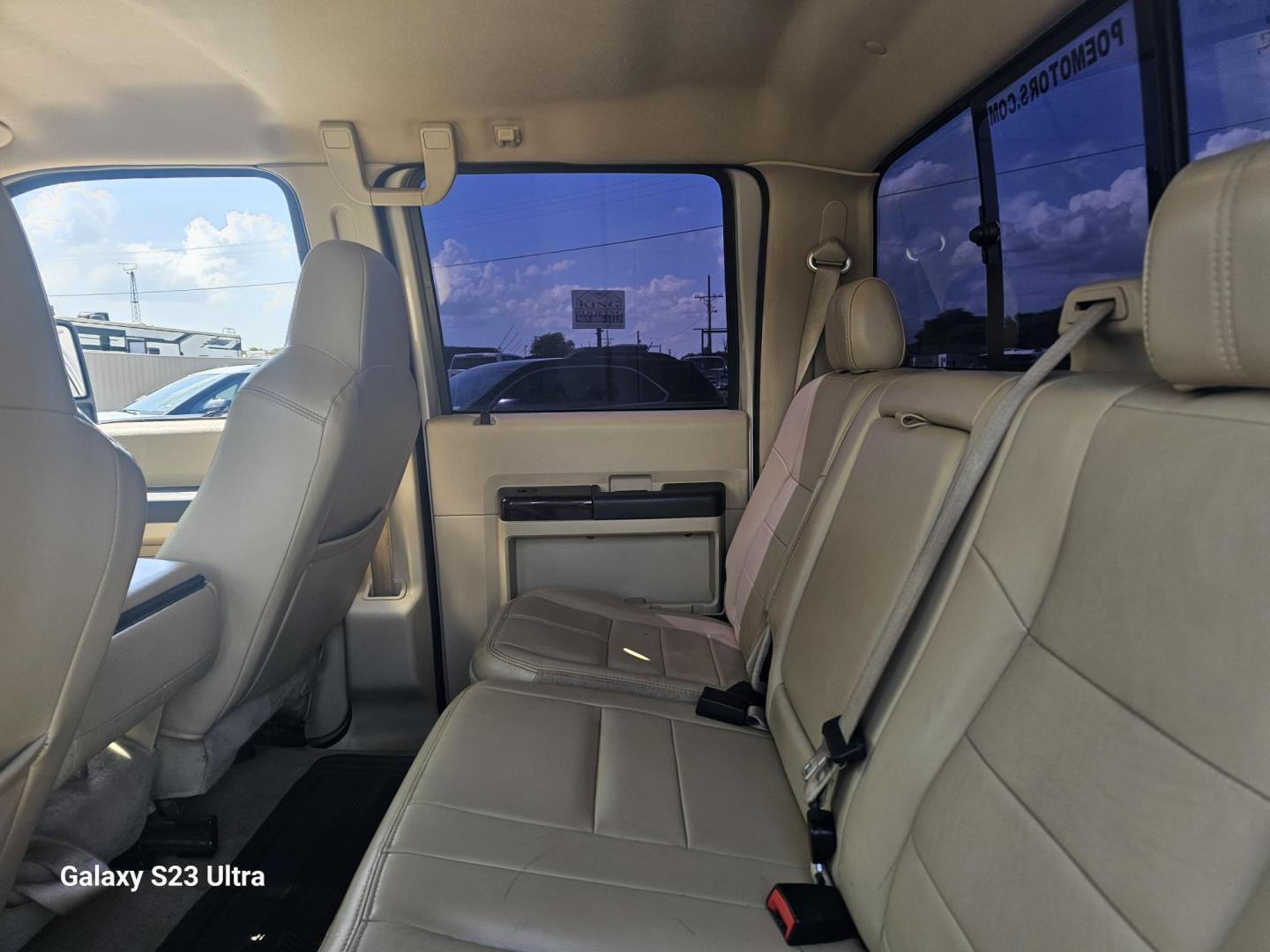 2008 GOLD Ford F-250 SD FX4 Crew Cab (1FTSW21R88E) with an 6.4L V8 OHV 32V TURBO DIESEL engine, located at 607 S Seven Points BLVD, Seven Points, TX, 75143, (430) 255-4030, 32.313934, -96.207932 - Photo#5