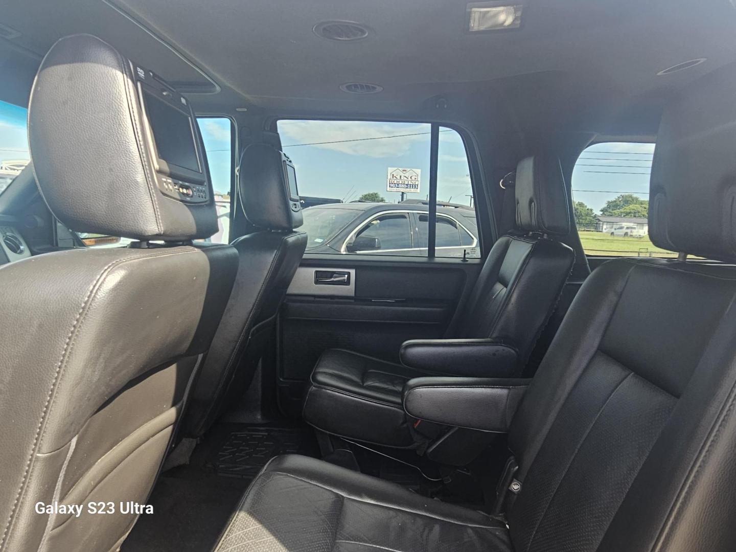2014 BLACK Ford Expedition EL Limited 2WD (1FMJK1K5XEE) with an 5.4L V8 SOHC 16V FFV engine, 6-Speed Automatic transmission, located at 607 S Seven Points BLVD, Seven Points, TX, 75143, (430) 255-4030, 32.313934, -96.207932 - Photo#5