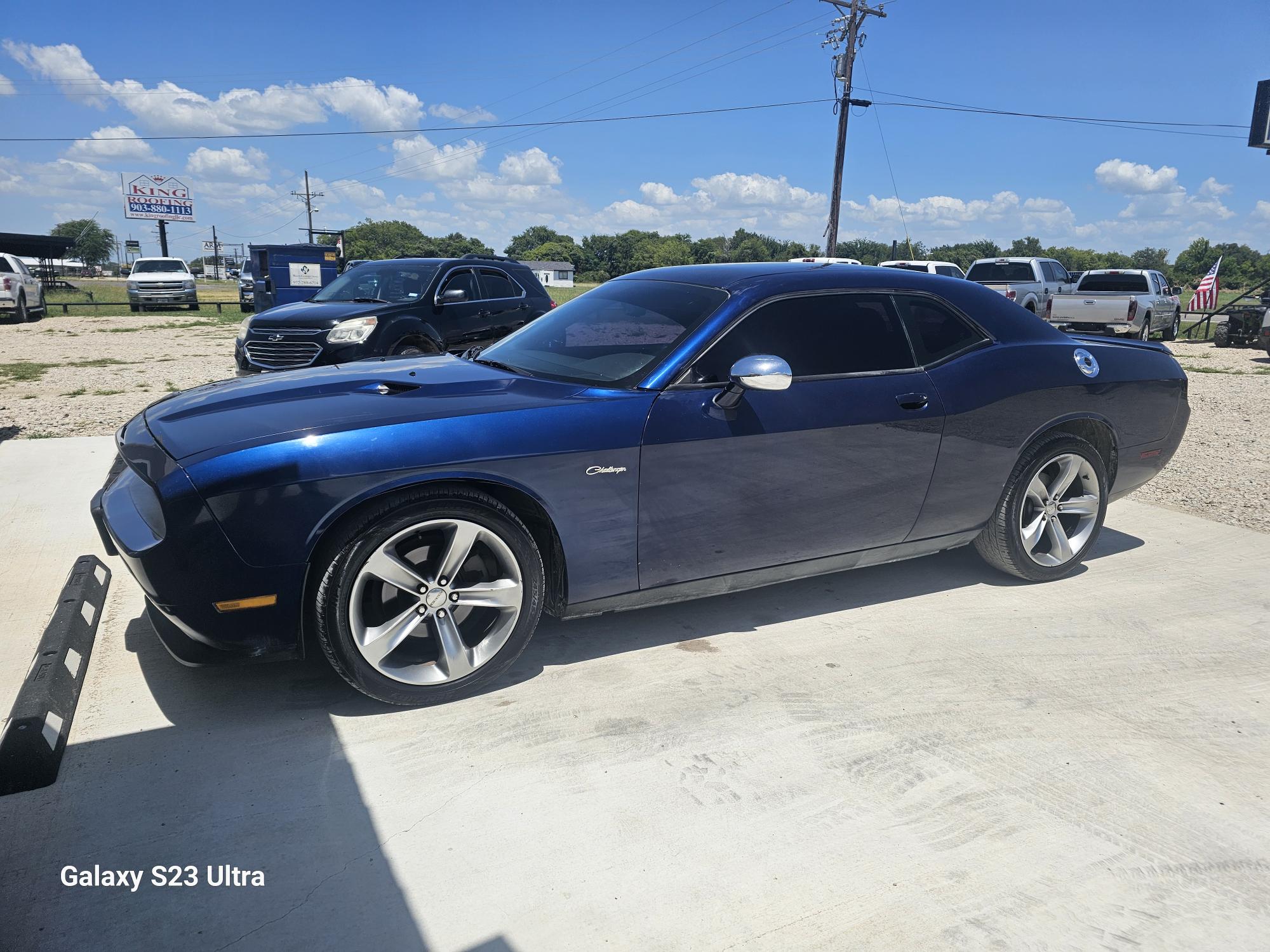 photo of 2014 Dodge Challenger SXT