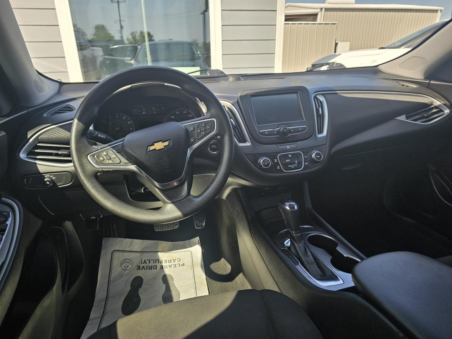 2018 BLACK Chevrolet Malibu 1FL (1G1ZC5STXJF) with an 1.5L L4 DOHC 16V engine, 6A transmission, located at 607 S Seven Points BLVD, Seven Points, TX, 75143, (430) 255-4030, 32.313934, -96.207932 - Photo#4