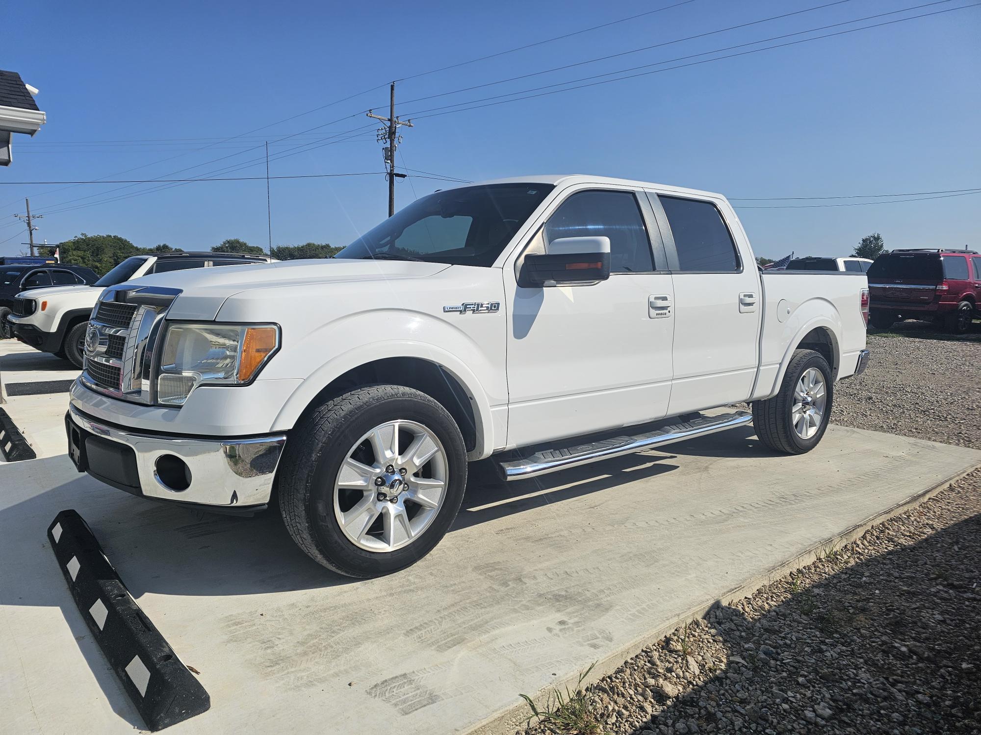 photo of 2010 Ford F-150 Lariat SuperCrew 5.5-ft. Bed 2WD