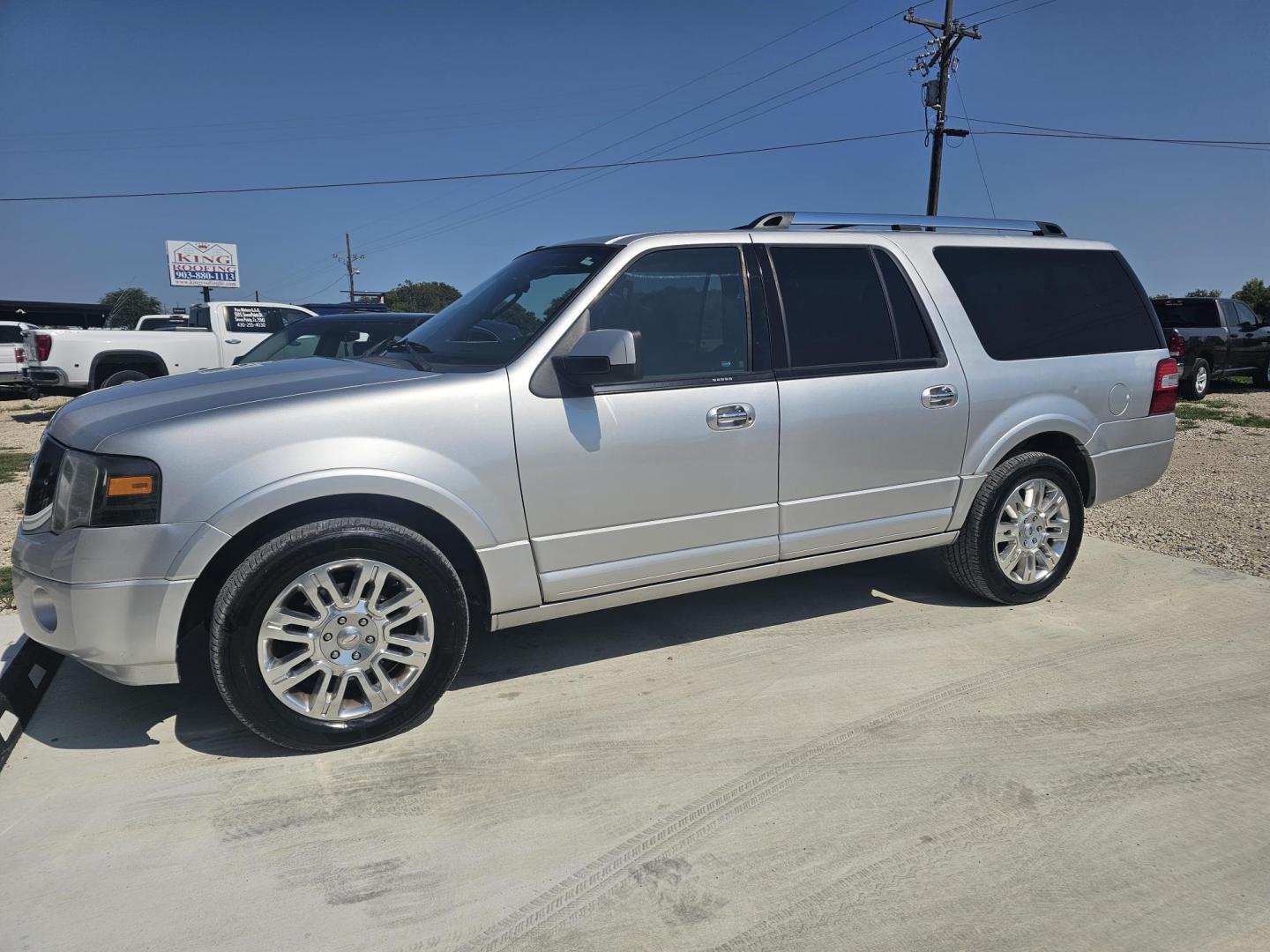 2012 SILVER Ford Expedition EL Limited 2WD (1FMJK1K50CE) with an 5.4L V8 SOHC 16V FFV engine, 6-Speed Automatic transmission, located at 607 S Seven Points BLVD, Seven Points, TX, 75143, (430) 255-4030, 32.313934, -96.207932 - Photo#0