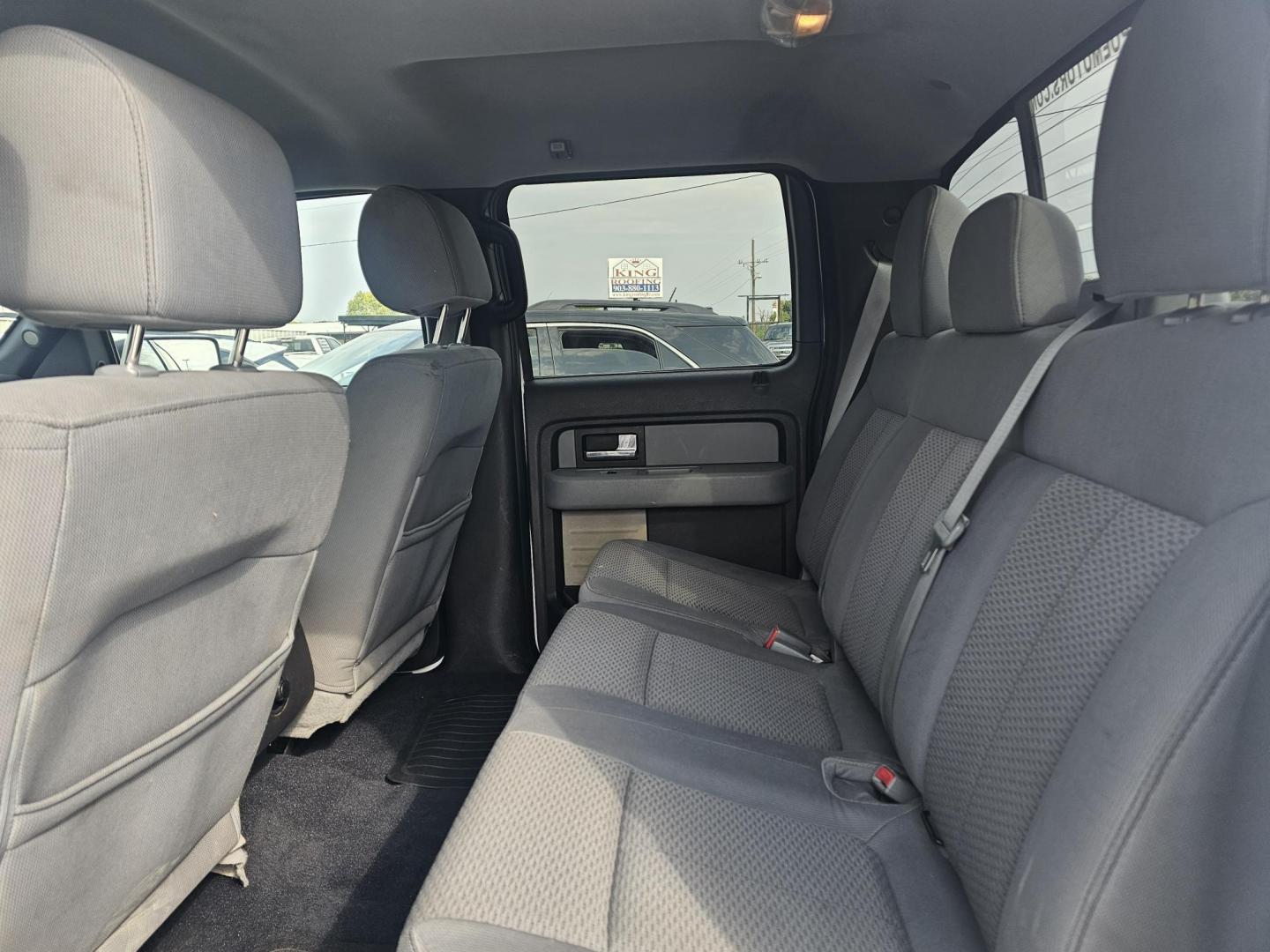 2012 WHITE Ford F-150 XLT SuperCrew 6.5-ft. Bed 2WD (1FTFW1CT0CK) with an 3.5L V6 TURBO engine, 6-Speed Automatic transmission, located at 607 S Seven Points BLVD, Seven Points, TX, 75143, (430) 255-4030, 32.313934, -96.207932 - Photo#5