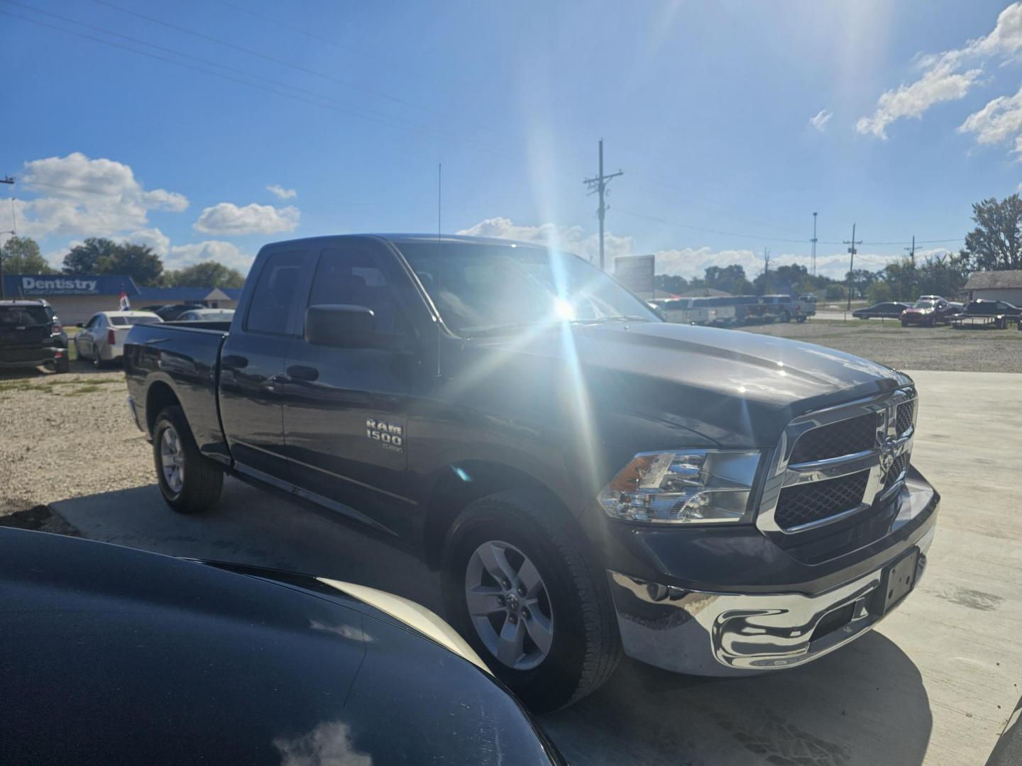 2019 GRAY RAM 1500 Tradesman Quad Cab 2WD (1C6RR6FG8KS) with an 3.6L V6 DOHC 24V FFV engine, 8A transmission, located at 607 S Seven Points BLVD, Seven Points, TX, 75143, (430) 255-4030, 32.313934, -96.207932 - Photo#1