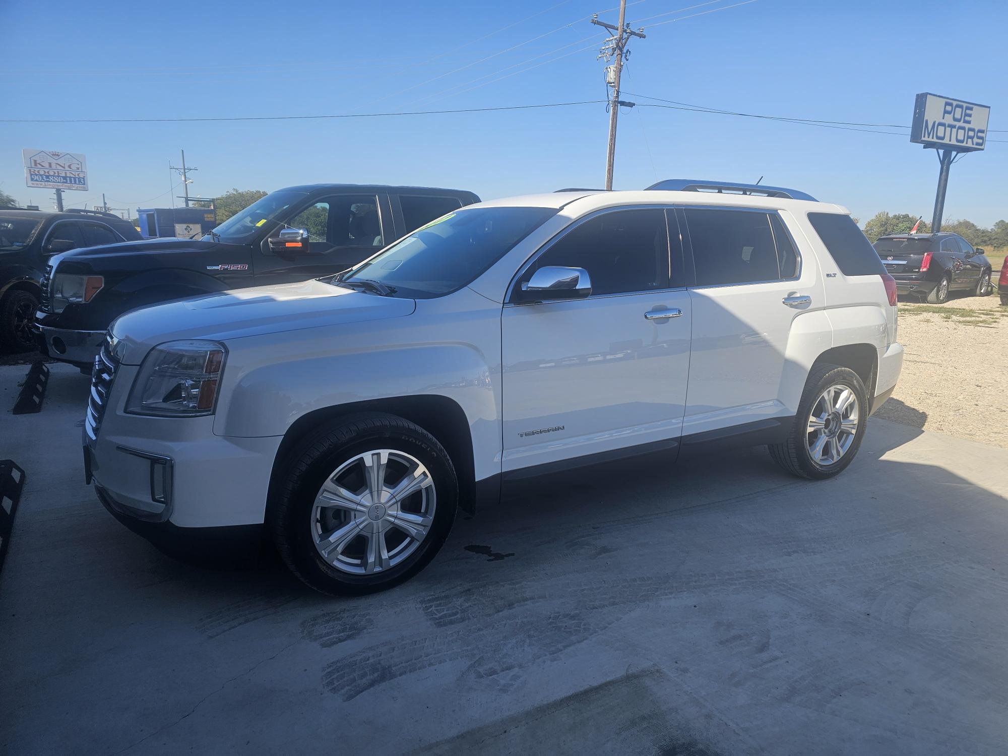 photo of 2017 GMC Terrain SLT FWD