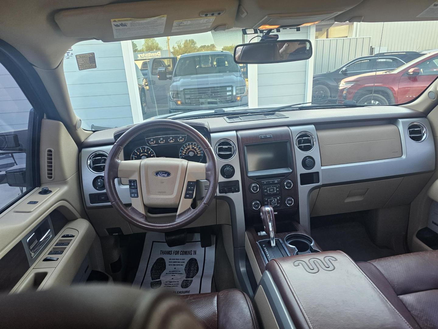 2013 WHITE Ford F-150 XLT KING RANCH 6.5-ft. Bed 4WD (1FTFW1ETXDK) with an 3.5L V6 TURBO engine, 6-Speed Automatic transmission, located at 607 S Seven Points BLVD, Seven Points, TX, 75143, (430) 255-4030, 32.313934, -96.207932 - Photo#4