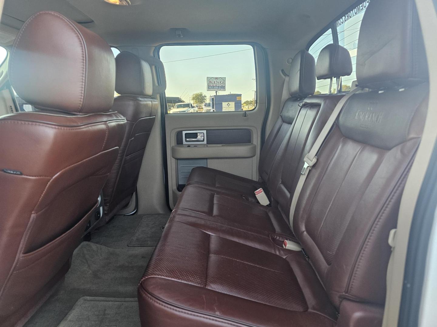 2013 WHITE Ford F-150 XLT KING RANCH 6.5-ft. Bed 4WD (1FTFW1ETXDK) with an 3.5L V6 TURBO engine, 6-Speed Automatic transmission, located at 607 S Seven Points BLVD, Seven Points, TX, 75143, (430) 255-4030, 32.313934, -96.207932 - Photo#5