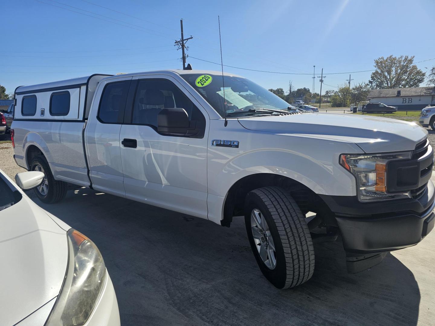 2020 WHITE Ford F-150 XLT SuperCab 6.5-ft. 2WD (1FTFX1C56LK) with an 5.0L V8 OHV 16V engine, 6A transmission, located at 607 S Seven Points BLVD, Seven Points, TX, 75143, (430) 255-4030, 32.313934, -96.207932 - Photo#1