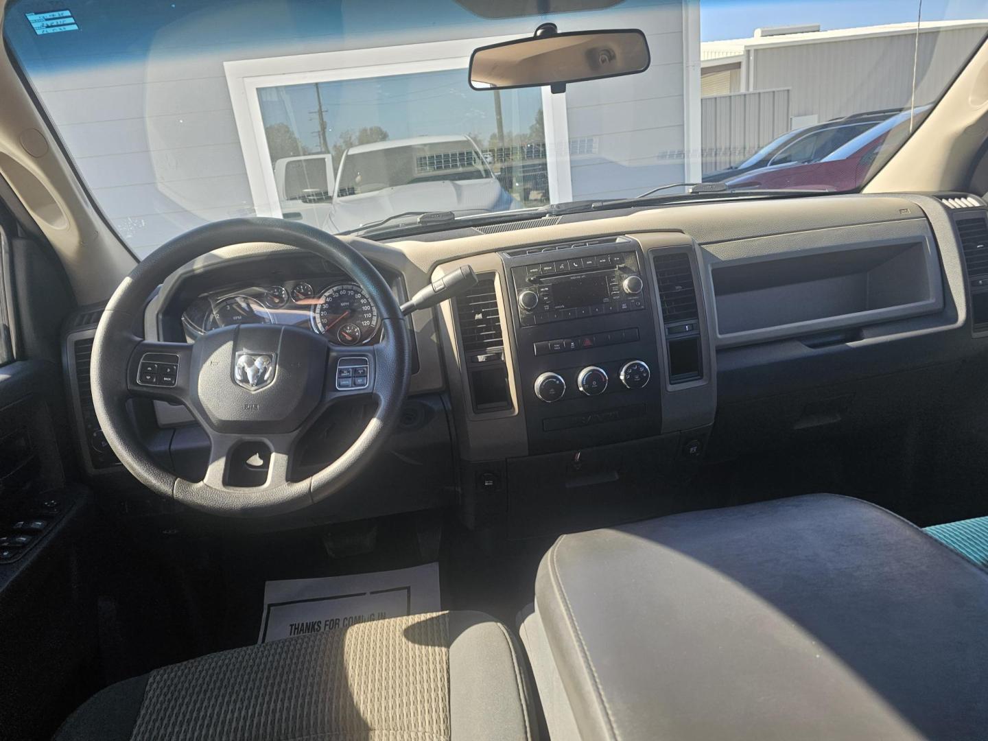 2012 WHITE Dodge Ram 1500 ST Quad Cab 2WD (1C6RD6FT6CS) with an 5.7L V8 OHV 16V engine, 6-Speed Automatic transmission, located at 607 S Seven Points BLVD, Seven Points, TX, 75143, (430) 255-4030, 32.313934, -96.207932 - Photo#4
