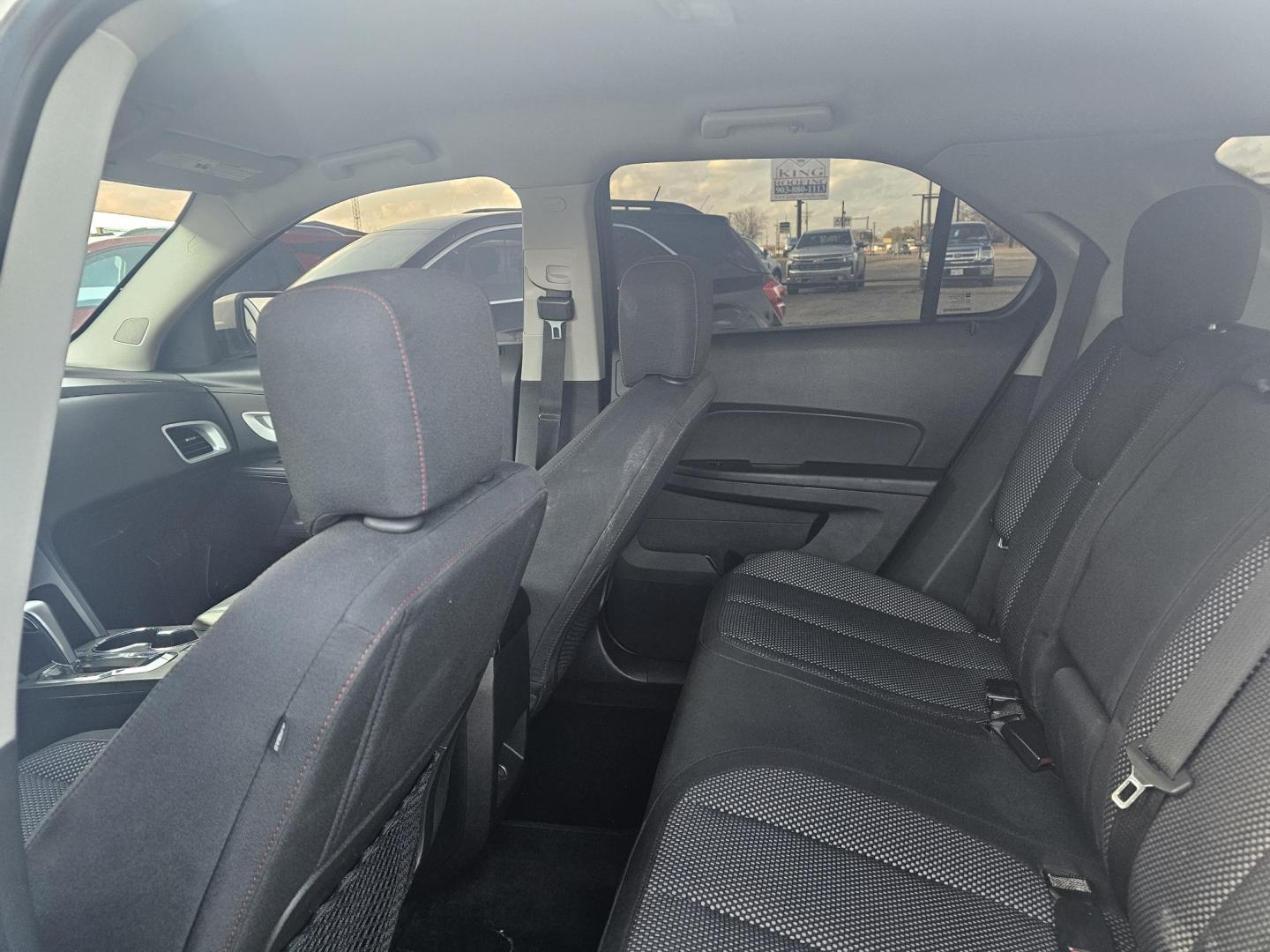 2013 WHITE Chevrolet Equinox 1LT 2WD (1GNALDEK8DZ) with an 2.4L L4 DOHC 16V engine, 6-Speed Automatic transmission, located at 607 S Seven Points BLVD, Seven Points, TX, 75143, (430) 255-4030, 32.313934, -96.207932 - Photo#5