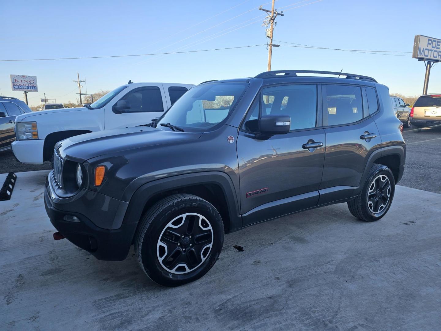 2016 Jeep Renegade Trailhawk's photo