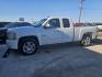 2011 WHITE Chevrolet Silverado 1500 LT Ext. Cab 2WD (1GCRCSE08BZ) with an 5.3L V8 OHV 16V FFV engine, 4-Speed Automatic transmission, located at 607 S Seven Points BLVD, Seven Points, TX, 75143, (430) 255-4030, 32.313934, -96.207932 - Photo#0