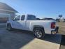 2011 WHITE Chevrolet Silverado 1500 LT Ext. Cab 2WD (1GCRCSE08BZ) with an 5.3L V8 OHV 16V FFV engine, 4-Speed Automatic transmission, located at 607 S Seven Points BLVD, Seven Points, TX, 75143, (430) 255-4030, 32.313934, -96.207932 - Photo#3