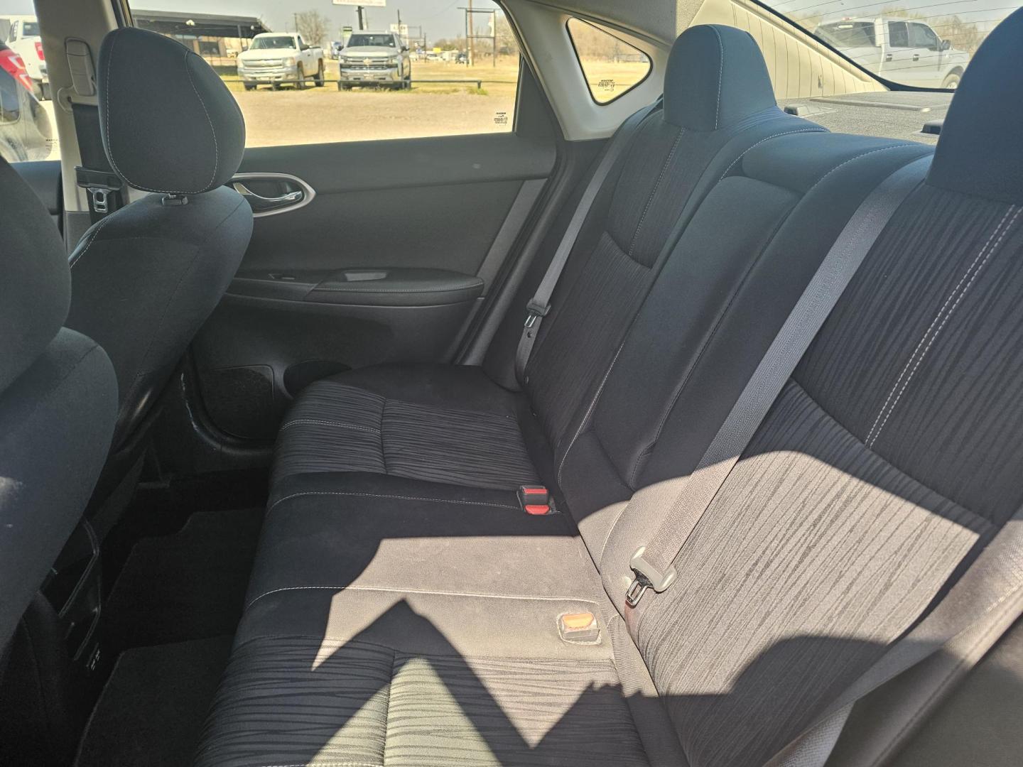 2018 BLACK Nissan Sentra S CVT (3N1AB7AP8JL) with an 1.8L L4 SFI DOHC 16V engine, CVT transmission, located at 607 S Seven Points BLVD, Seven Points, TX, 75143, (430) 255-4030, 32.313934, -96.207932 - Photo#5