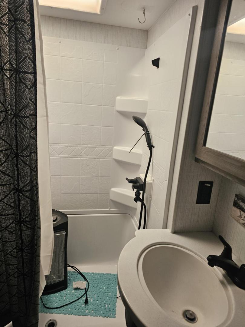 2021 Breckenridge Unknown - (5SFCG4025ME) , located at 607 S Seven Points BLVD, Seven Points, TX, 75143, (430) 255-4030, 32.313934, -96.207932 - Photo#11